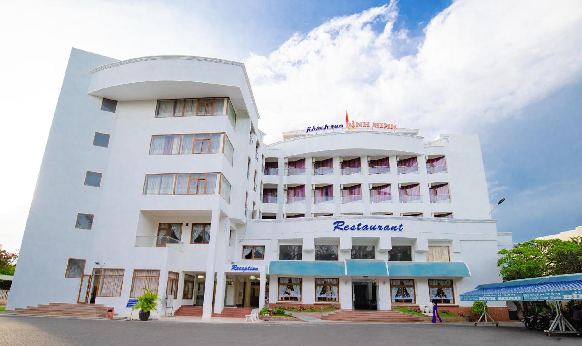 Khach San Binh Minh Hotel Phan Thiet Bagian luar foto