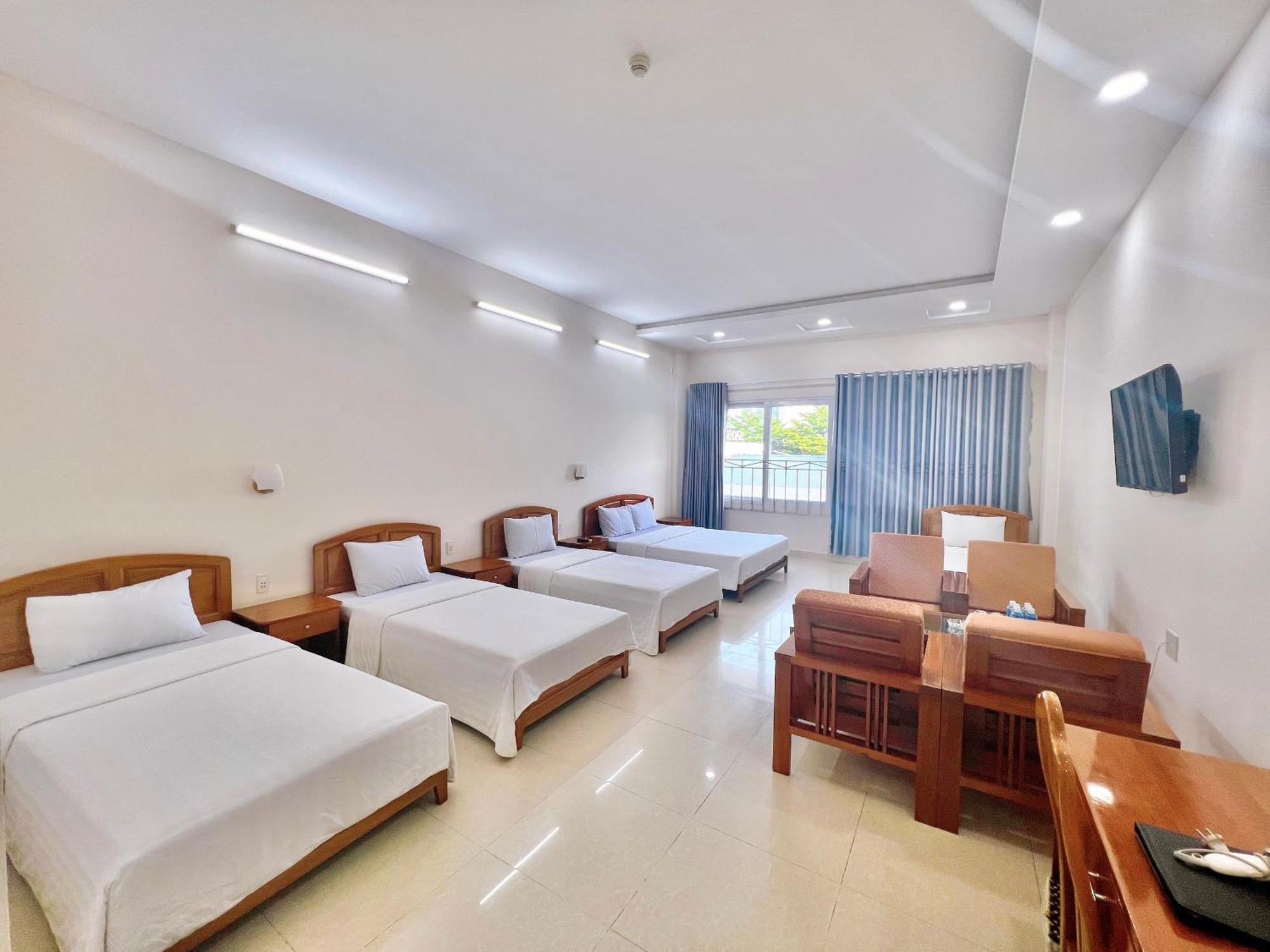 Khach San Binh Minh Hotel Phan Thiet Bagian luar foto