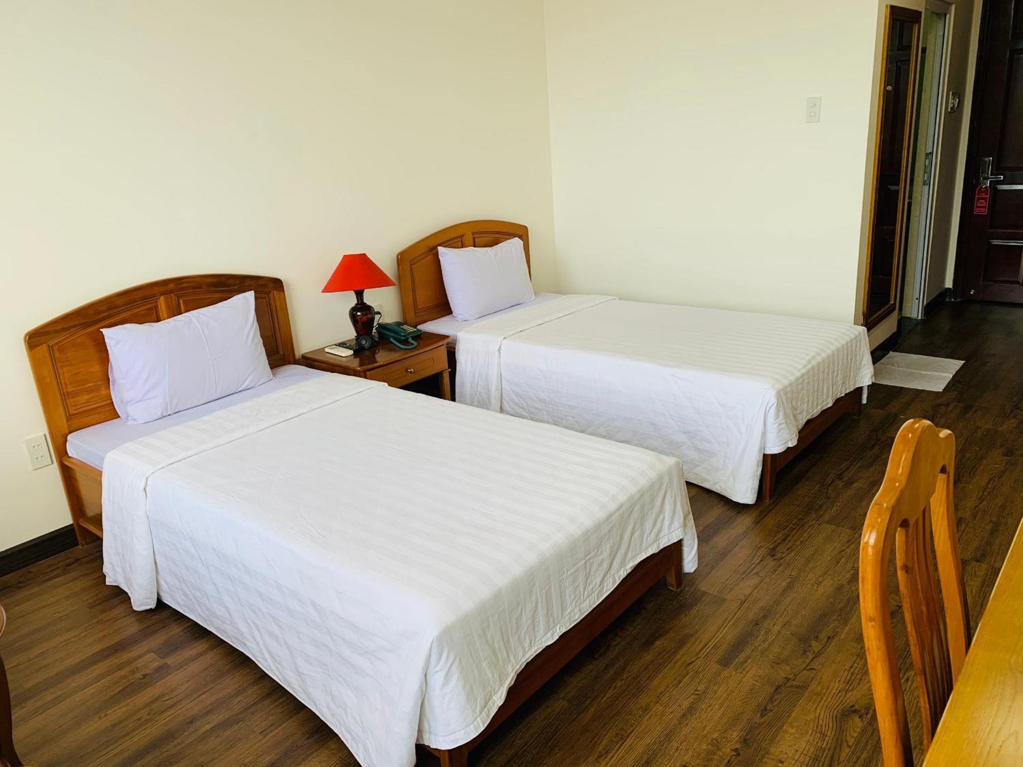 Khach San Binh Minh Hotel Phan Thiet Bagian luar foto