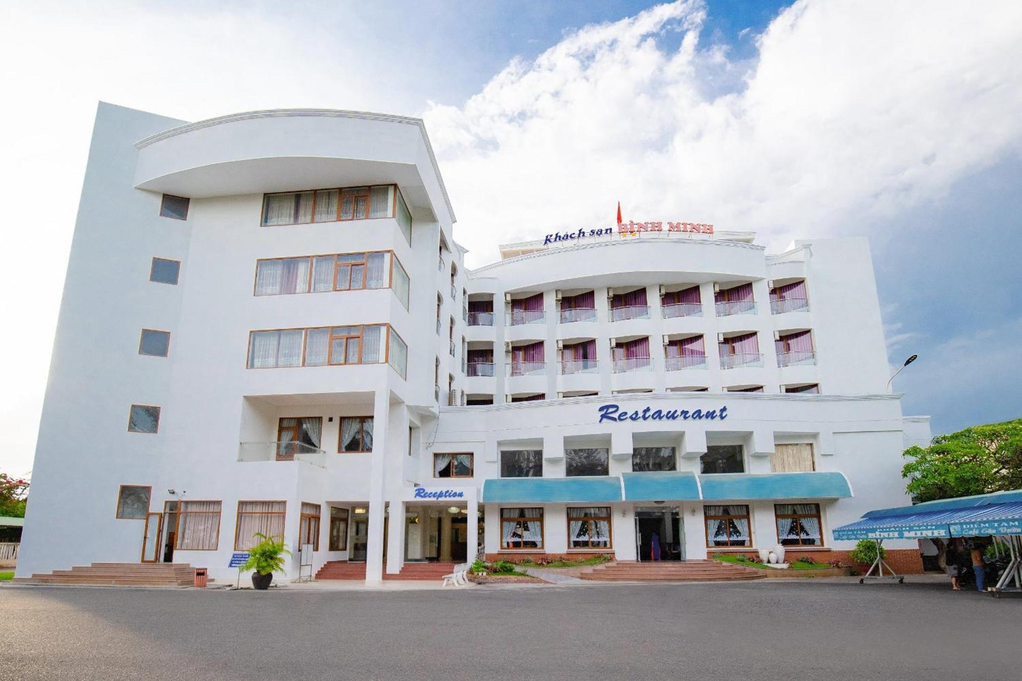 Khach San Binh Minh Hotel Phan Thiet Bagian luar foto
